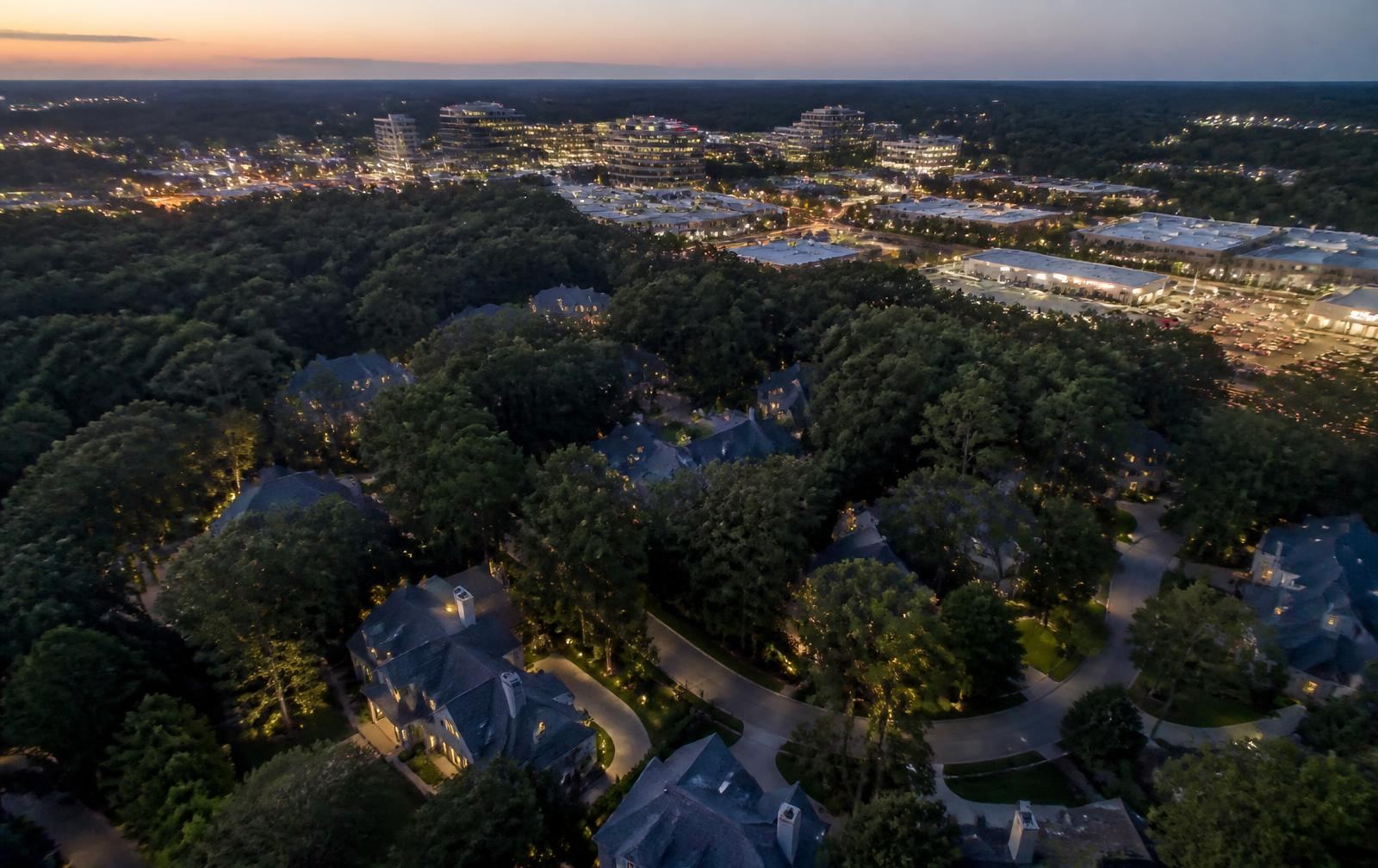 The SouthPark Charlotte setting surrounding Morrocroft Estates